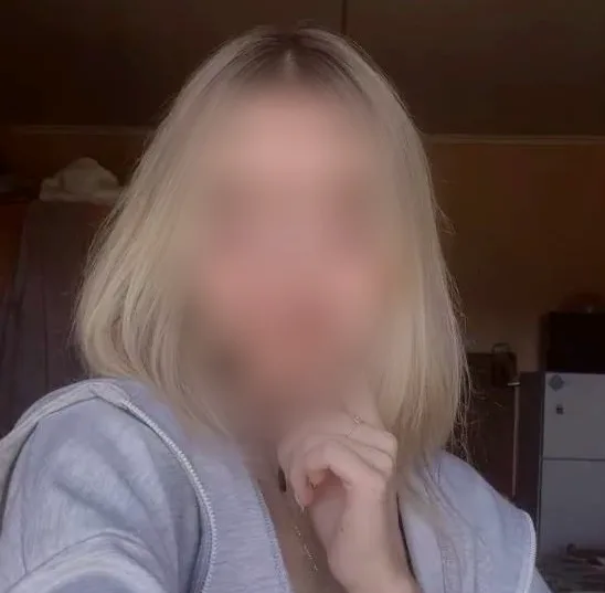 Cecilia, 20