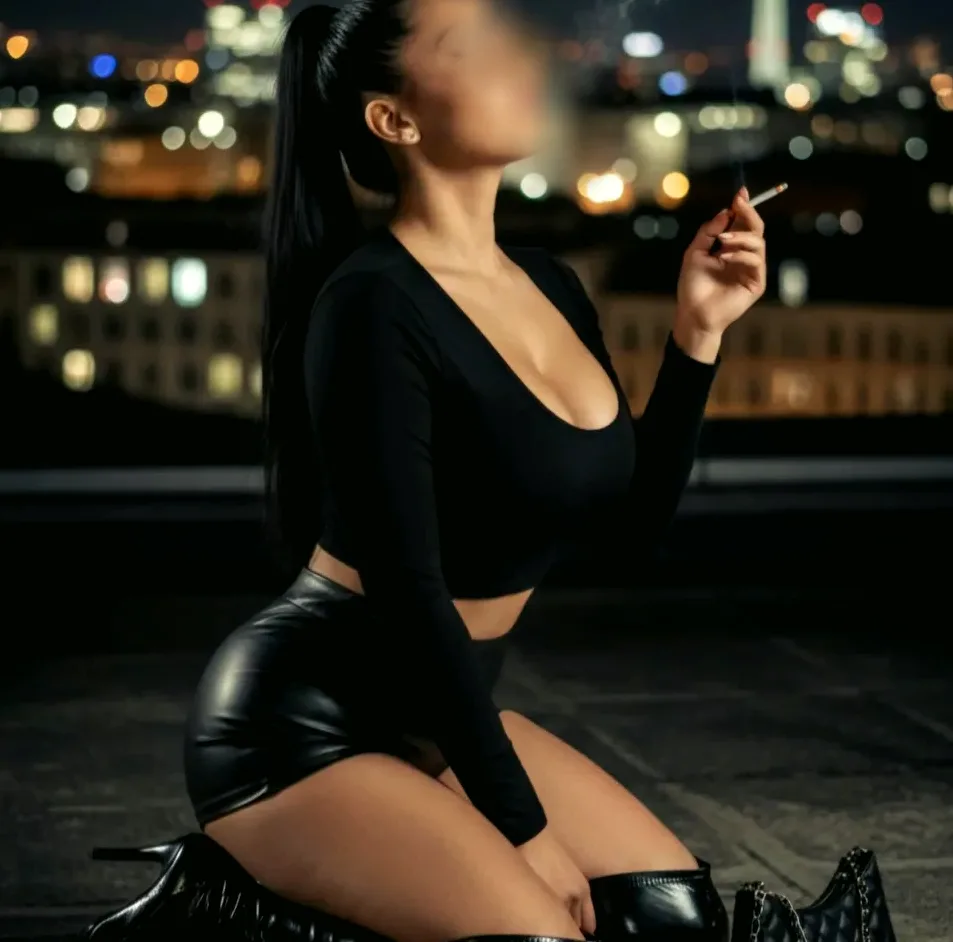 Fatima, 34
